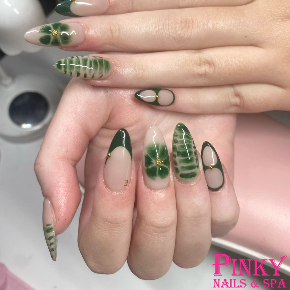 Pinky Nails & Spa